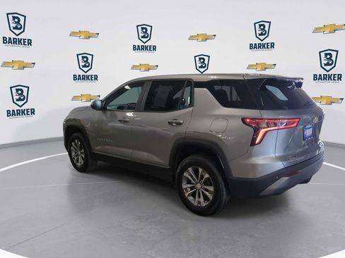 Used 2025 Chevrolet Equinox LT AWD/4WD image 6