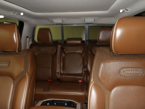 Used 2023 RAM 1500 Limited AWD/4WD image 10