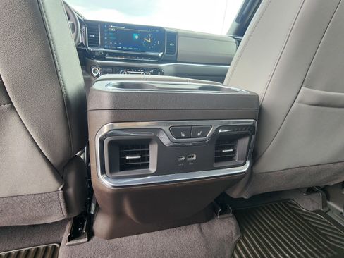 Used 2025 Chevrolet Silverado 1500 LTZ w/ Z71 Off-Road Package image 21