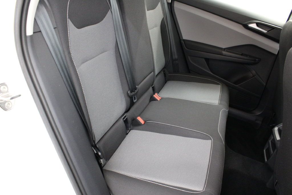 Used 2023 Volkswagen Taos S FWD image 18