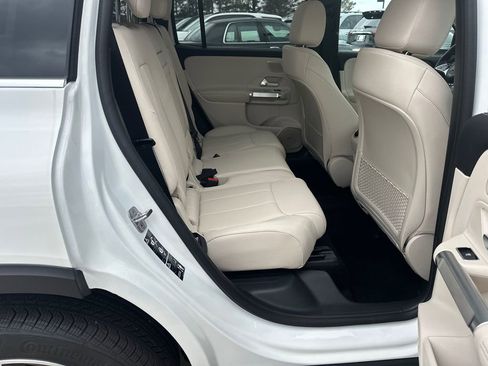 New 2026 Mercedes-Benz GLB 250 image 17