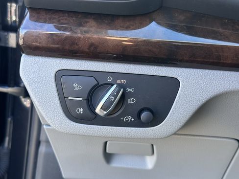 Used 2019 Audi Q5 2.0T Premium w/ Convenience Package image 20