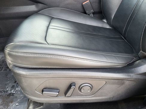 Used 2024 Kia Sorento S AWD/4WD image 15