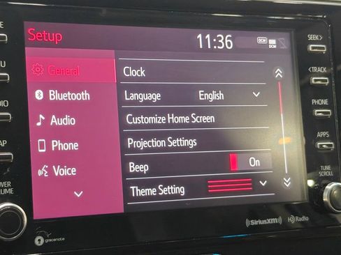 Used 2022 Toyota Venza LE image 36