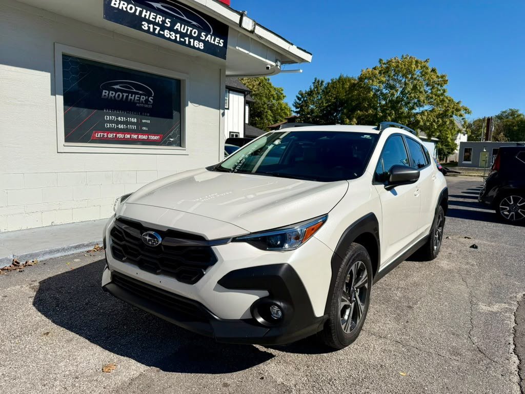 Used 2024 Subaru Crosstrek 2.0i Premium AWD/4WD image 4