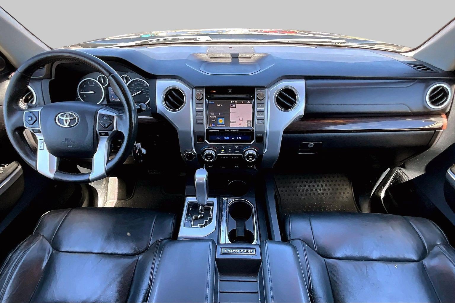 Used 2016 Toyota Tundra Limited w/ Limited Premium Package AWD/4WD image 14