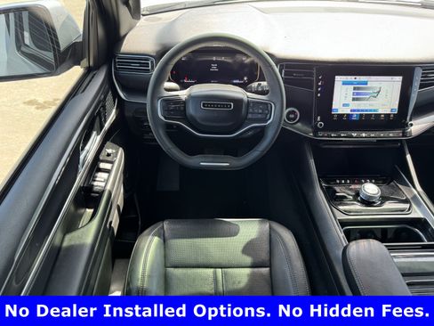 Used 2022 Jeep Wagoneer Series I w/ Convenience Group I AWD/4WD image 11