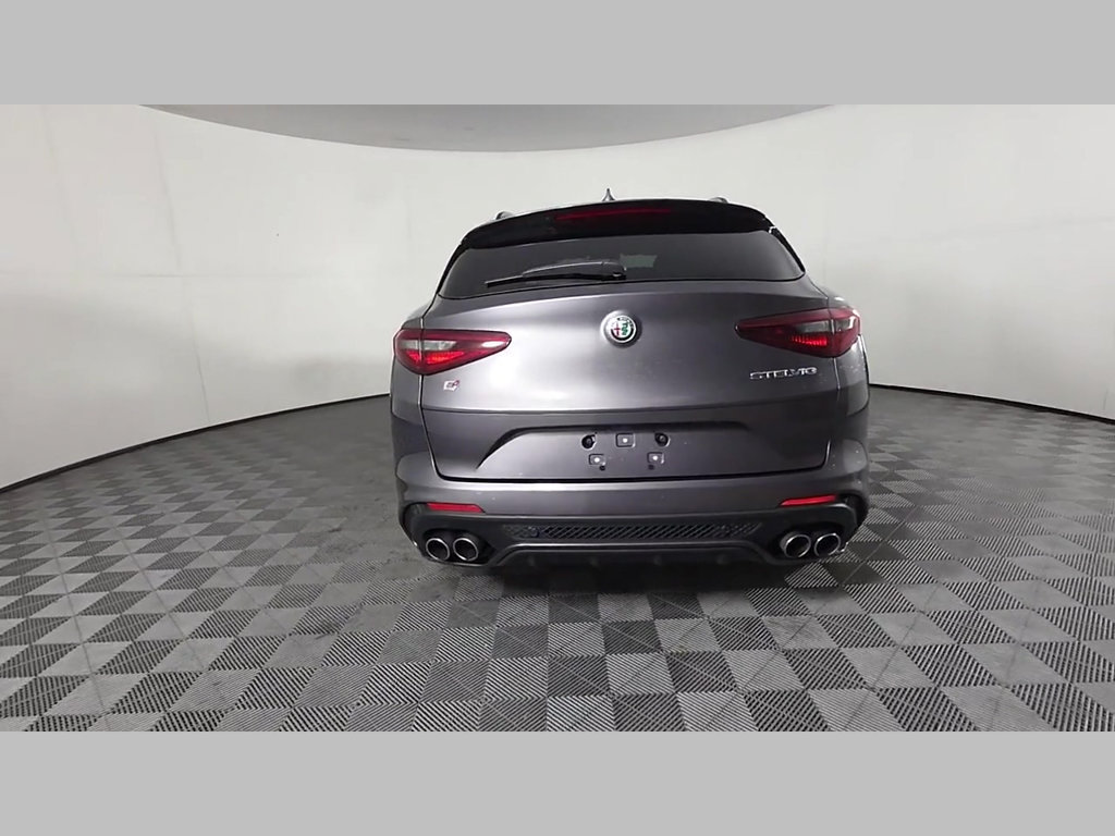 Used 2022 Alfa Romeo Stelvio Quadrifoglio w/ Active Assist Plus Package AWD/4WD image 46