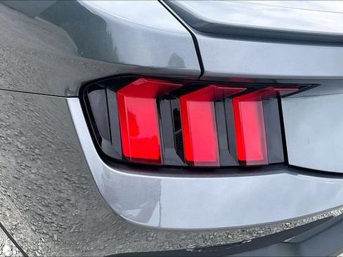 Used 2025 Ford Mustang Premium RWD image 26