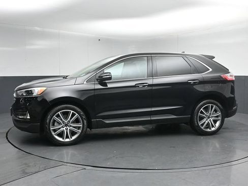 Certified 2024 Ford Edge Titanium AWD/4WD image 4