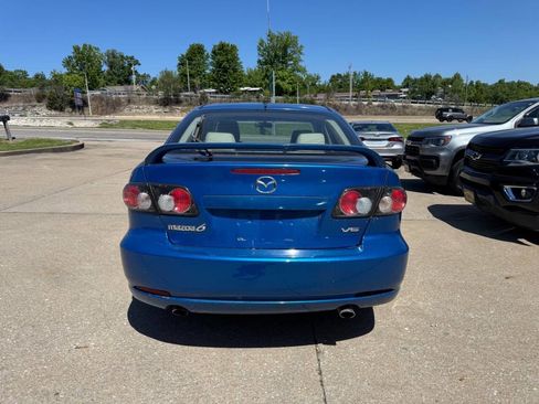 Used 2006 MAZDA MAZDA6 s Sport w/ Bose Audio & Moonroof Pkg FWD image 8