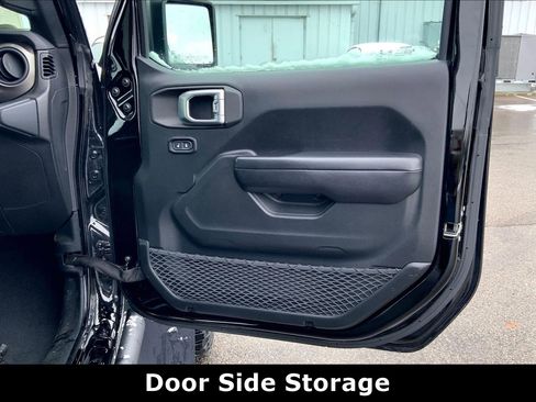 Used 2020 Jeep Gladiator Sport w/ Quick Order Package 24S image 25
