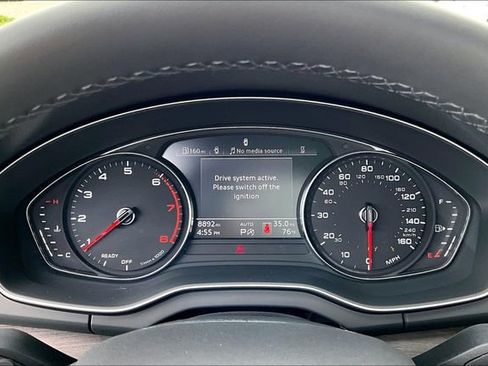Used 2025 Audi Q5 2.0T Premium AWD/4WD image 13