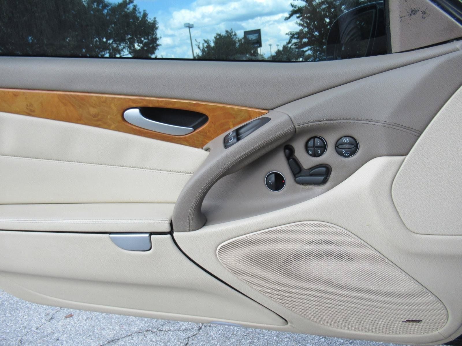Used 2007 Mercedes-Benz SL 550 image 19