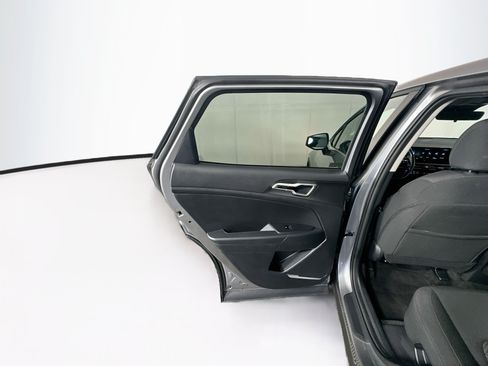 Used 2026 Kia Sportage LX FWD image 24