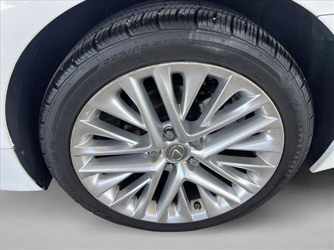 Used 2014 Lexus ES 350 w/ Luxury Package FWD image 24