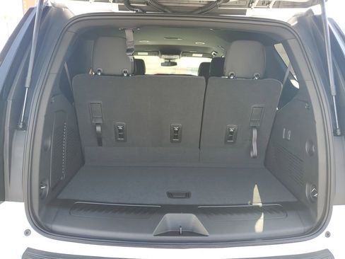 New 2026 Chevrolet Tahoe LS RWD image 9