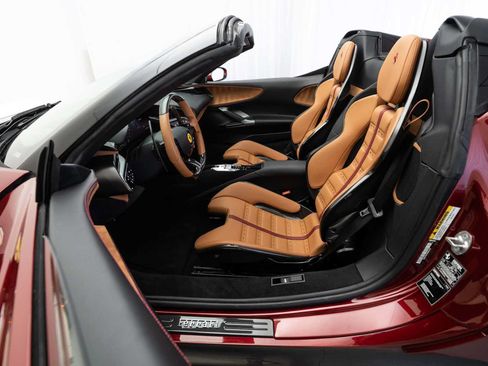 Certified 2025 Ferrari SF90 Spider AWD/4WD image 9