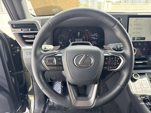 Certified 2025 Lexus GX 550 w/ Cold Area Package AWD/4WD image 14