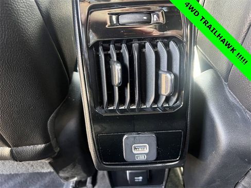 Used 2024 Jeep Compass Trailhawk image 29