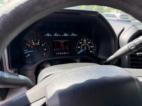 Used 2015 Ford F150 XL w/ Equipment Group 101A Mid AWD/4WD image 23
