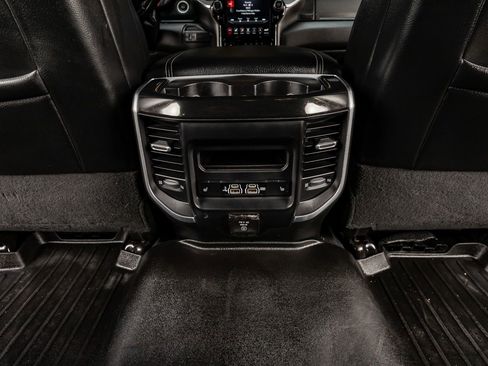 Used 2020 RAM 2500 Laramie image 32