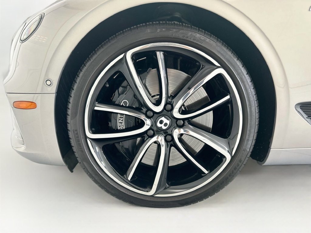 Used 2022 Bentley Continental GT AWD/4WD image 34