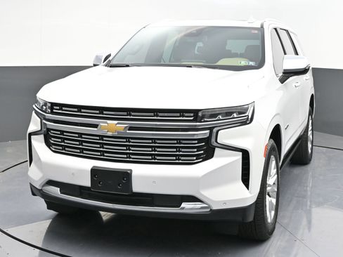 Used 2023 Chevrolet Tahoe Premier AWD/4WD image 3