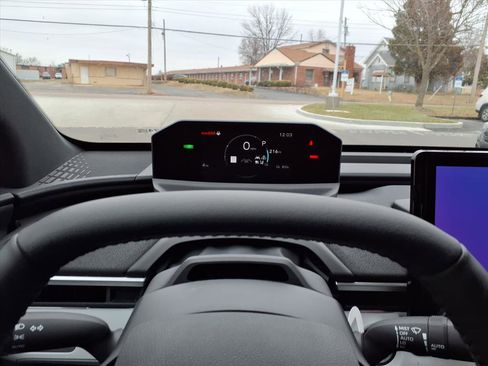 New 2026 Subaru Solterra Premium image 10