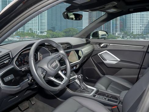 Used 2023 Audi Q3 2.0T Premium w/ Convenience Package image 16