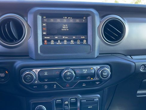 Certified 2021 Jeep Wrangler Unlimited Sport image 19