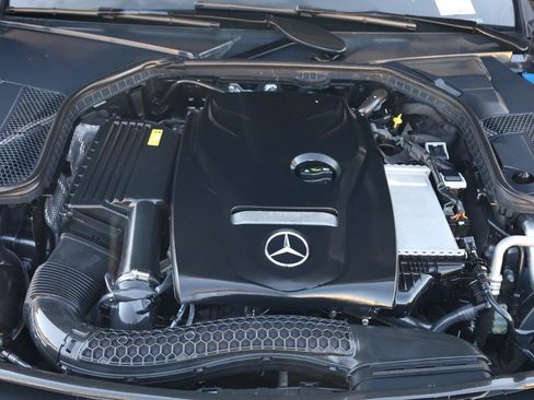 Used 2018 Mercedes-Benz C 300 4MATIC Cabriolet image 21