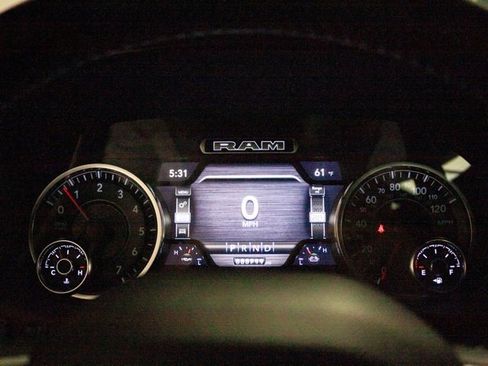 Used 2021 RAM 1500 Big Horn image 12