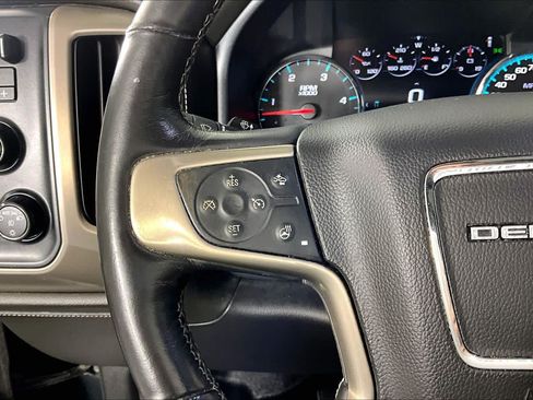 Used 2018 GMC Sierra 2500 Denali w/ Duramax Plus Package AWD/4WD image 23