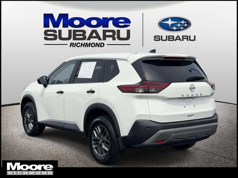 Used 2023 Nissan Rogue S FWD image 6