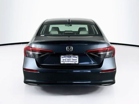 Used 2024 Honda Civic EX image 5