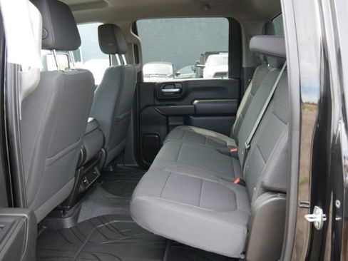 Used 2022 Chevrolet Silverado 2500 Custom w/ Custom Convenience Package AWD/4WD image 23