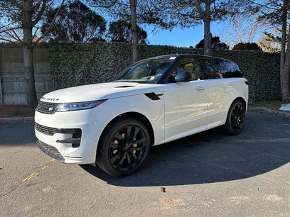 New 2026 Land Rover Range Rover Sport Dynamic SE