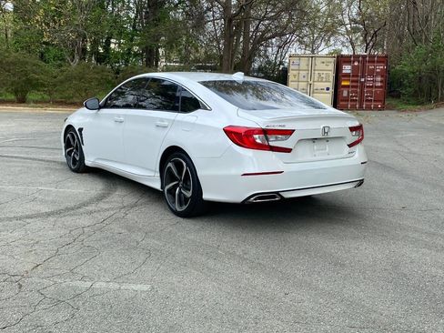 Used 2020 Honda Accord Sport image 7