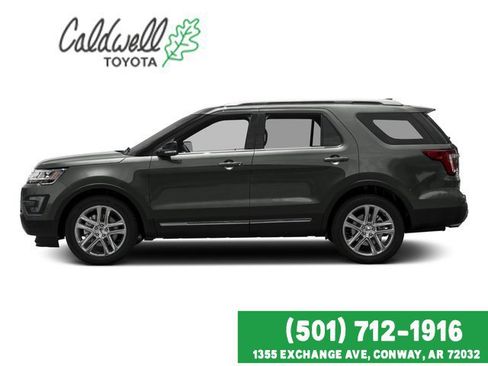 Used 2017 Ford Explorer XLT w/ Equipment Group 202A FWD image 7