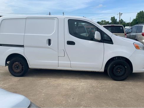 Used 2015 Nissan NV200 SV w/ Technology Package FWD image 22
