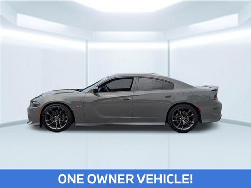 Used 2023 Dodge Charger Scat Pack w/ Plus Group RWD image 2