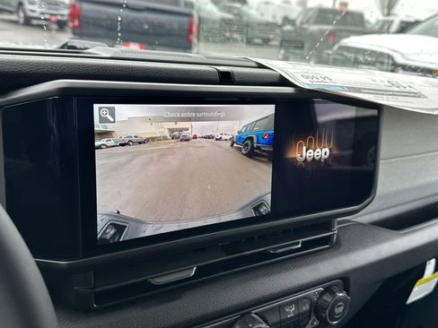 New 2026 Jeep Gladiator Sport image 21