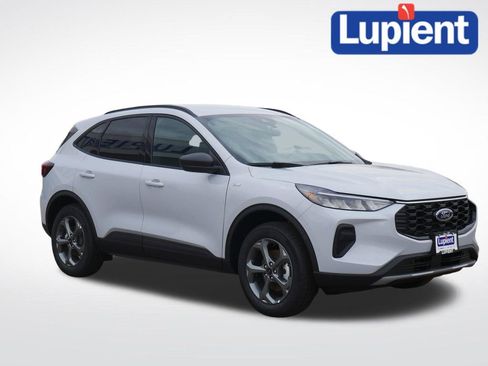 New 2026 Ford Escape ST-Line w/ Tech Pack #1 AWD/4WD image 1
