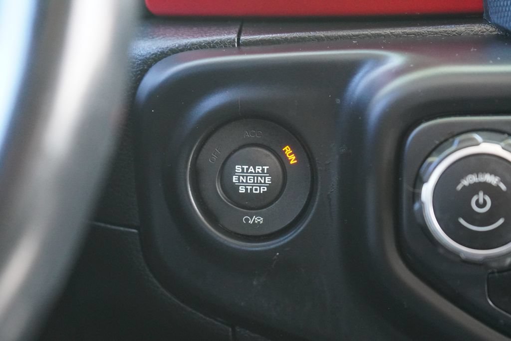 Used 2020 Jeep Wrangler Unlimited Rubicon AWD/4WD image 23