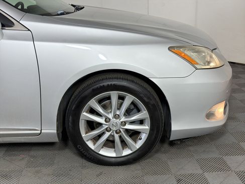 Used 2011 Lexus ES 350 FWD image 12