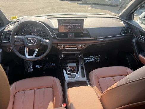 Certified 2023 Audi Q5 2.0T Premium w/ Convenience Package AWD/4WD image 13