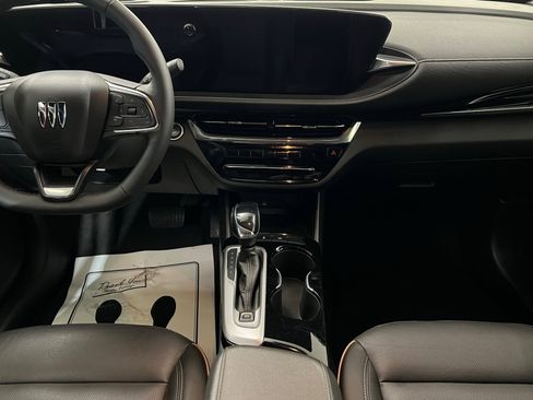 Used 2024 Buick Envista Avenir image 15