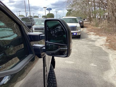 Used 2023 Ford F250 Lariat w/ Lariat Ultimate Package image 25