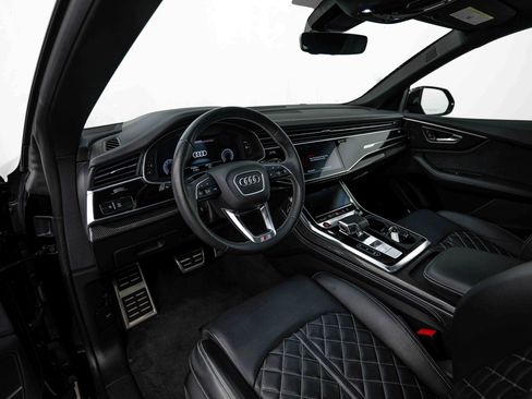Used 2023 Audi SQ8 Prestige AWD/4WD image 9
